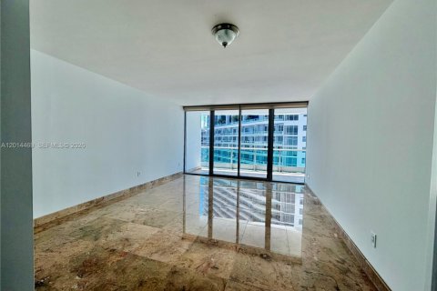 Copropriété à louer à Miami, Floride: 1 chambre, 83.15 m2 № 2145875 - photo 6