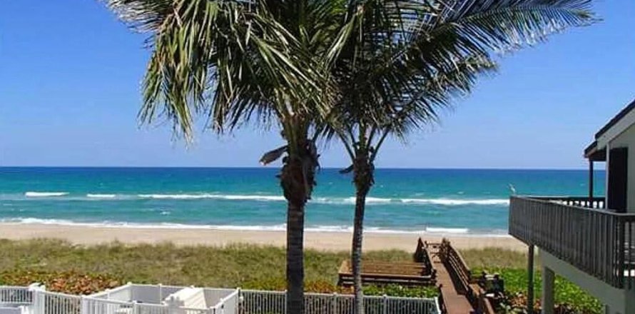 Condominio en Stuart, Florida, 1 dormitorio № 1177324