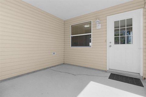 House in The Villages, Florida 2 bedrooms, 107.77 sq.m. № 2396350 - photo 6