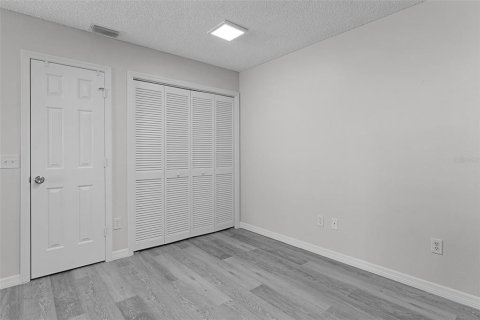 House in The Villages, Florida 2 bedrooms, 107.77 sq.m. № 2396350 - photo 21