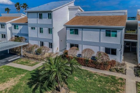 Condo in Clearwater, Florida, 3 bedrooms  № 1722884 - photo 11