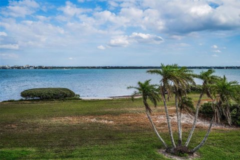 Condo in Clearwater, Florida, 3 bedrooms  № 1722884 - photo 21