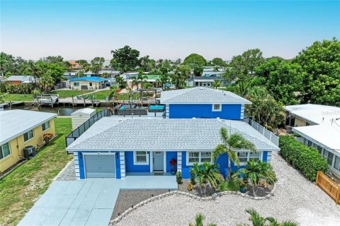 Casa en venta en Bradenton, Florida, 5 dormitorios, 232.26 m2 № 1870419 - foto 2