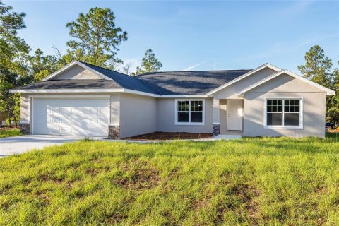 House in Dunnellon, Florida 3 bedrooms, 137.03 sq.m. № 1844581 - photo 3