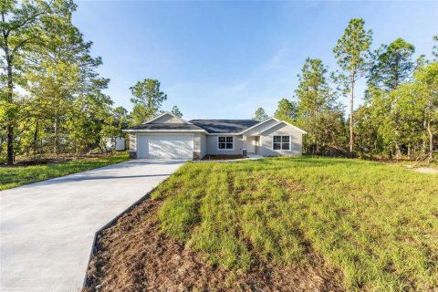 House in Dunnellon, Florida 3 bedrooms, 137.03 sq.m. № 1844581 - photo 2
