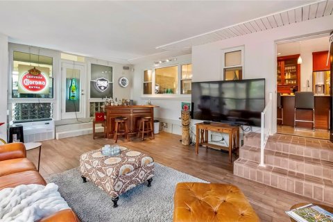 Casa en venta en Saint Petersburg, Florida, 3 dormitorios, 237.18 m2 № 1649674 - foto 29