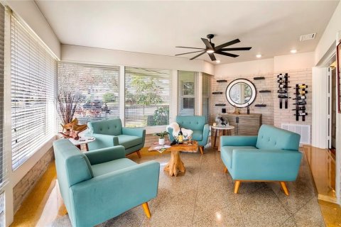 Casa en venta en Saint Petersburg, Florida, 3 dormitorios, 237.18 m2 № 1649674 - foto 12