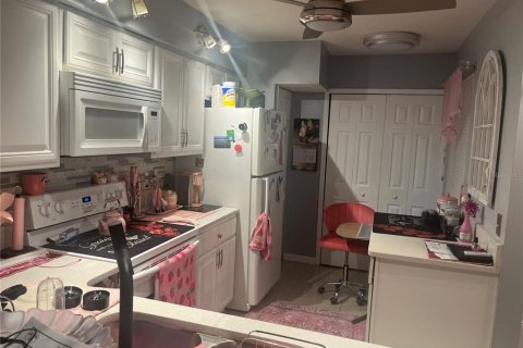 Condominio en venta en Orlando, Florida, 2 dormitorios, 85.19 m2 № 1819474 - foto 6