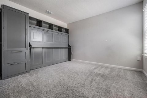 Townhouse in Lutz, Florida 3 bedrooms, 207.17 sq.m. № 2148185 - photo 26