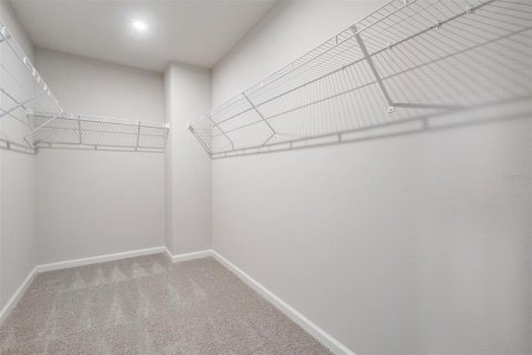 Townhouse in Lutz, Florida 3 bedrooms, 207.17 sq.m. № 2148185 - photo 22