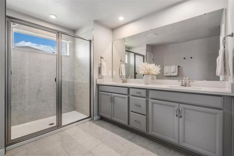 Townhouse in Lutz, Florida 3 bedrooms, 207.17 sq.m. № 2148185 - photo 23