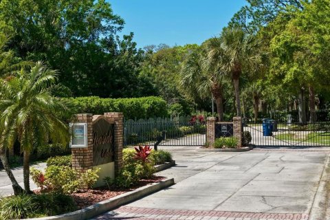 Townhouse in Oldsmar, Florida 3 bedrooms, 170.38 sq.m. № 2201348 - photo 27