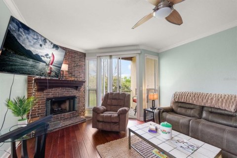 Townhouse in Oldsmar, Florida 3 bedrooms, 170.38 sq.m. № 2201348 - photo 25