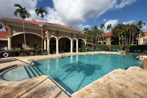 Снять в аренду кондоминиум в Пемброк-Пайнс, Флорида 1 спальня, 64.1м2, № 1991008 - фото 3