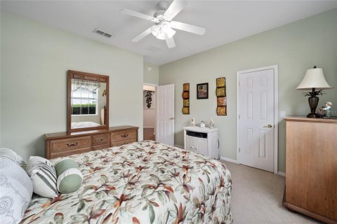 House in Ocala, Florida 3 bedrooms, 188.78 sq.m. № 1717833 - photo 17