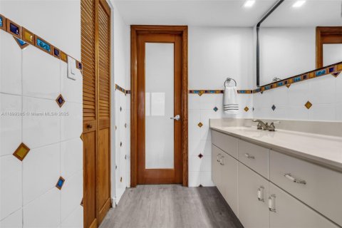Copropriété à vendre à Miami, Floride: 1 chambre, 86.4 m2 № 1950749 - photo 21