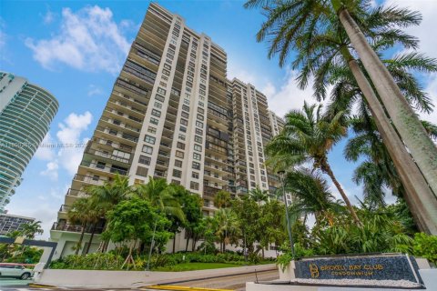 Copropriété à vendre à Miami, Floride: 1 chambre, 86.4 m2 № 1950749 - photo 25