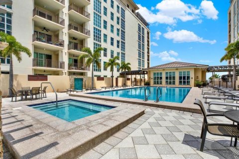 Copropriété à vendre à Tampa, Floride: 2 chambres, 147.71 m2 № 1744865 - photo 1