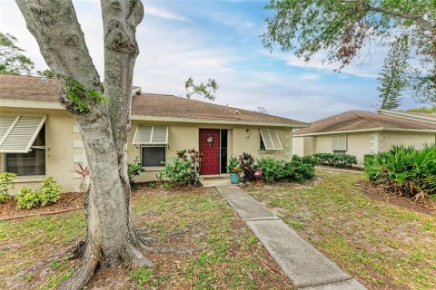 Condo in Sarasota, Florida, 2 bedrooms  № 1548892 - photo 3