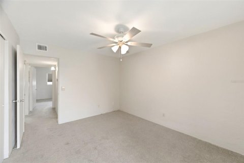 Condo in Clearwater, Florida, 2 bedrooms № 2107955 - photo 19