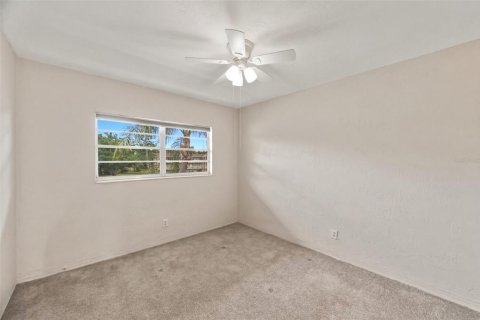 Condo in Clearwater, Florida, 2 bedrooms № 2107955 - photo 28