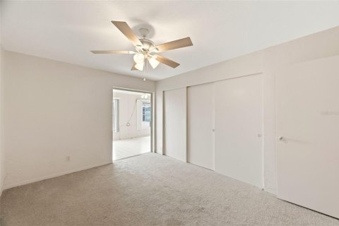 Condo in Clearwater, Florida, 2 bedrooms № 2107955 - photo 21