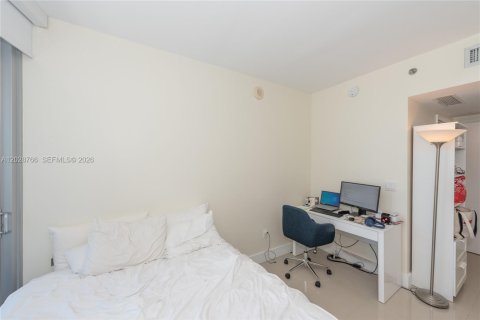 Снять в аренду кондоминиум в Майами, Флорида 2 спальни, 94.02м2, № 2172958 - фото 17