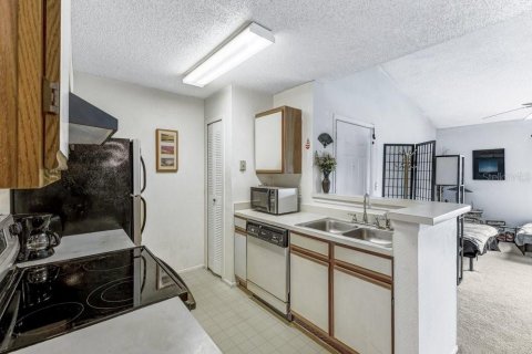 Copropriété à vendre à Kissimmee, Floride: 1 chambre, 58.99 m2 № 2237402 - photo 10
