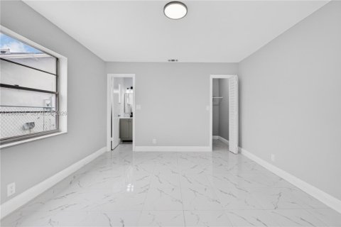 Villa ou maison à vendre à North Lauderdale, Floride: 3 chambres, 133.59 m2 № 2289039 - photo 20