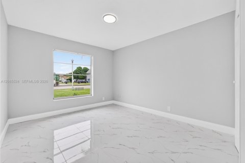 Villa ou maison à vendre à North Lauderdale, Floride: 3 chambres, 133.59 m2 № 2289039 - photo 28