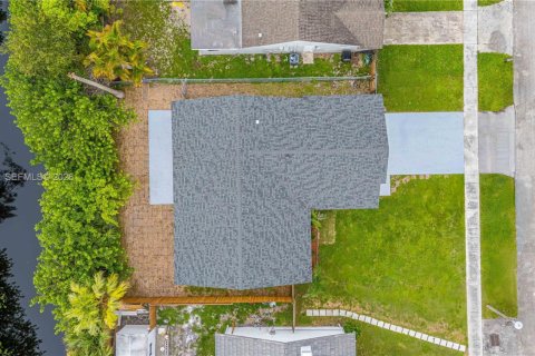Villa ou maison à vendre à North Lauderdale, Floride: 3 chambres, 133.59 m2 № 2289039 - photo 4