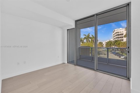 Copropriété à louer à Bay Harbor Islands, Floride: 3 chambres, 213.68 m2 № 2046140 - photo 19