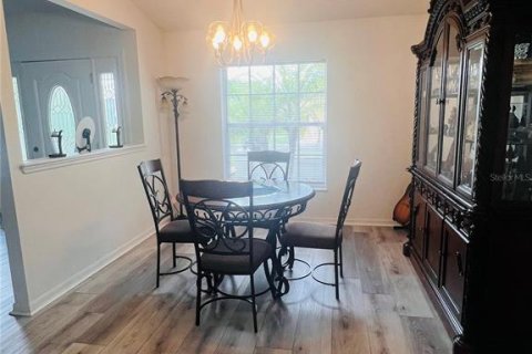 House in Spring Hill, Florida 2 bedrooms, 151.62 sq.m. № 1828457 - photo 12