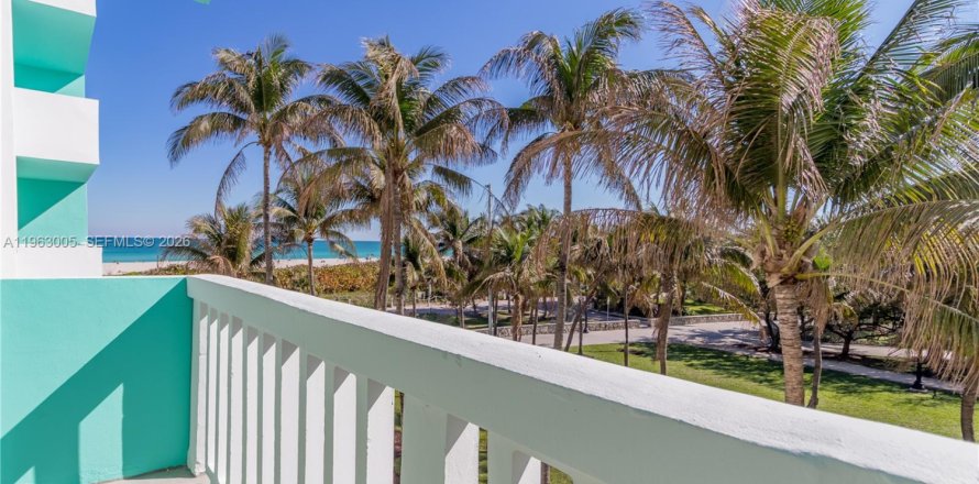 Condo in Miami Beach, Florida, 1 bedroom  № 2026621