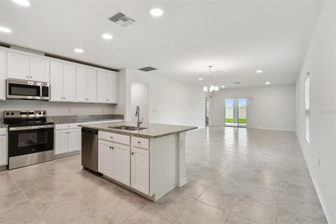 Villa ou maison à vendre à Dade City, Floride: 4 chambres, 276.85 m2 № 1608340 - photo 9