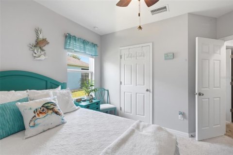 House in Punta Gorda, Florida 3 bedrooms, 163.32 sq.m. № 2205541 - photo 25