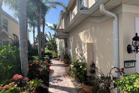 Condominio en venta en Sarasota, Florida, 3 dormitorios, 189.99 m2 № 1847913 - foto 2