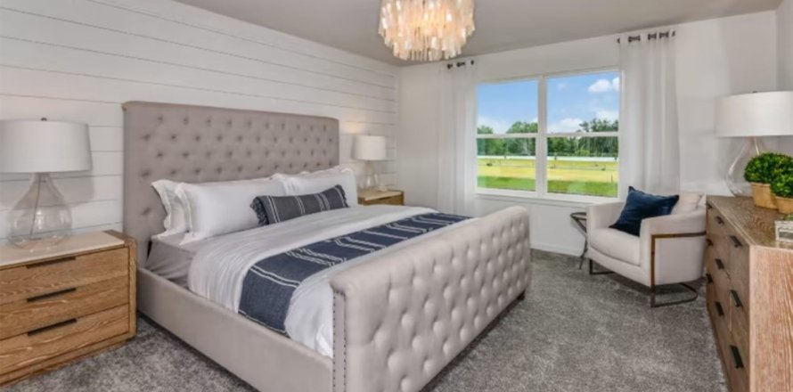 House in WESLEY RESERVE AT CHAPEL CROSSINGS in Wesley Chapel, Florida 3 bedrooms, 168 sq.m. № 21461