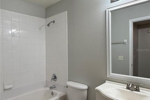 Touwnhouse à louer à Davenport, Floride: 1 chambre, 55.74 m2 № 2258385 - photo 10