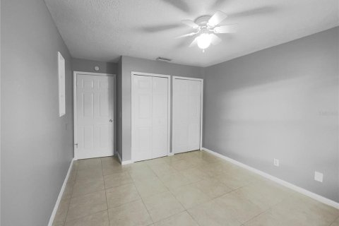 House in Deltona, Florida 3 bedrooms, 124.49 sq.m. № 1558731 - photo 22