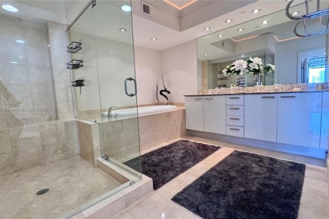 Copropriété à louer à Hallandale Beach, Floride: 2 chambres, 144.37 m2 № 1708785 - photo 21