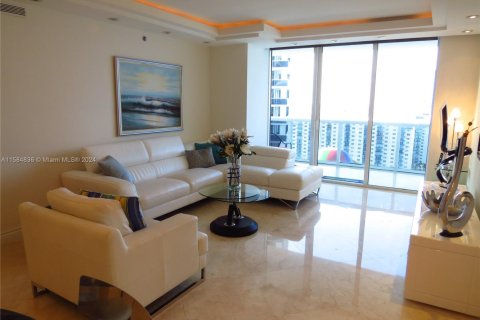 Copropriété à louer à Hallandale Beach, Floride: 2 chambres, 144.37 m2 № 1708785 - photo 22