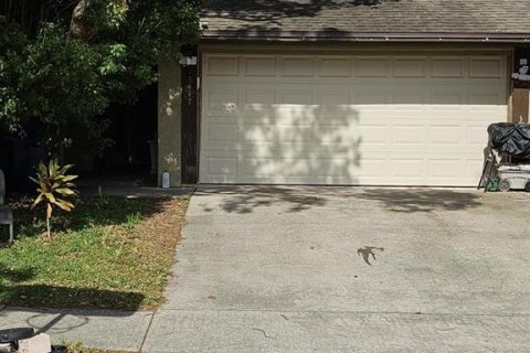 Casa en venta en New Port Richey, Florida, 3 dormitorios, 195.37 m2 № 1149781 - foto 2