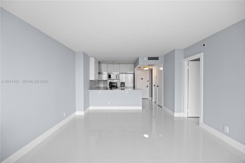 Copropriété à vendre à Aventura, Floride: 1 chambre, 84.82 m2 № 2075076 - photo 11