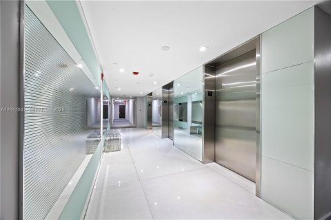 Copropriété à vendre à Aventura, Floride: 1 chambre, 84.82 m2 № 2075076 - photo 5