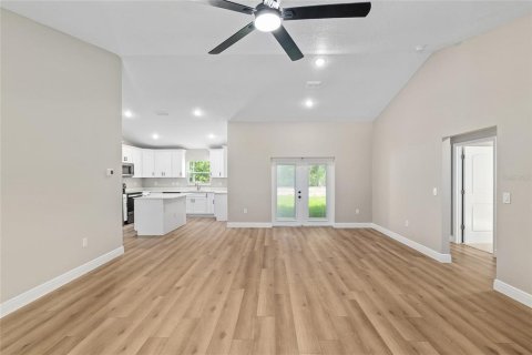 House in Summerfield, Florida 4 bedrooms, 166.95 sq.m. № 1744542 - photo 12