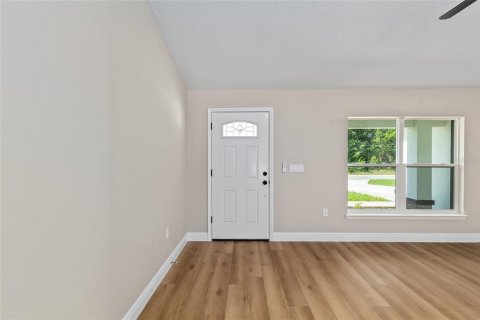 House in Summerfield, Florida 4 bedrooms, 166.95 sq.m. № 1744542 - photo 8