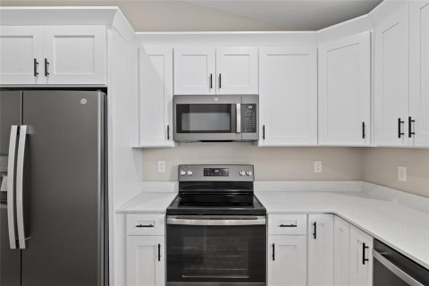 House in Summerfield, Florida 4 bedrooms, 166.95 sq.m. № 1744542 - photo 21