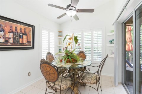 Villa ou maison à vendre à Saint Petersburg, Floride: 3 chambres, 189.24 m2 № 2205823 - photo 21