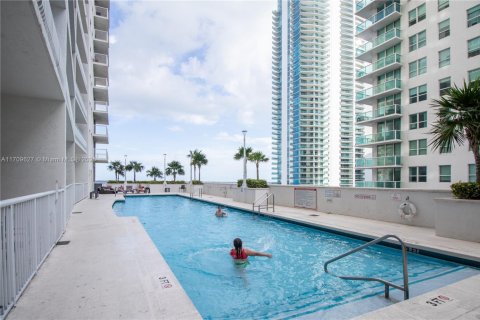 Condominio en venta en Miami, Florida, 1 dormitorio, 76.64 m2 № 1468045 - foto 19